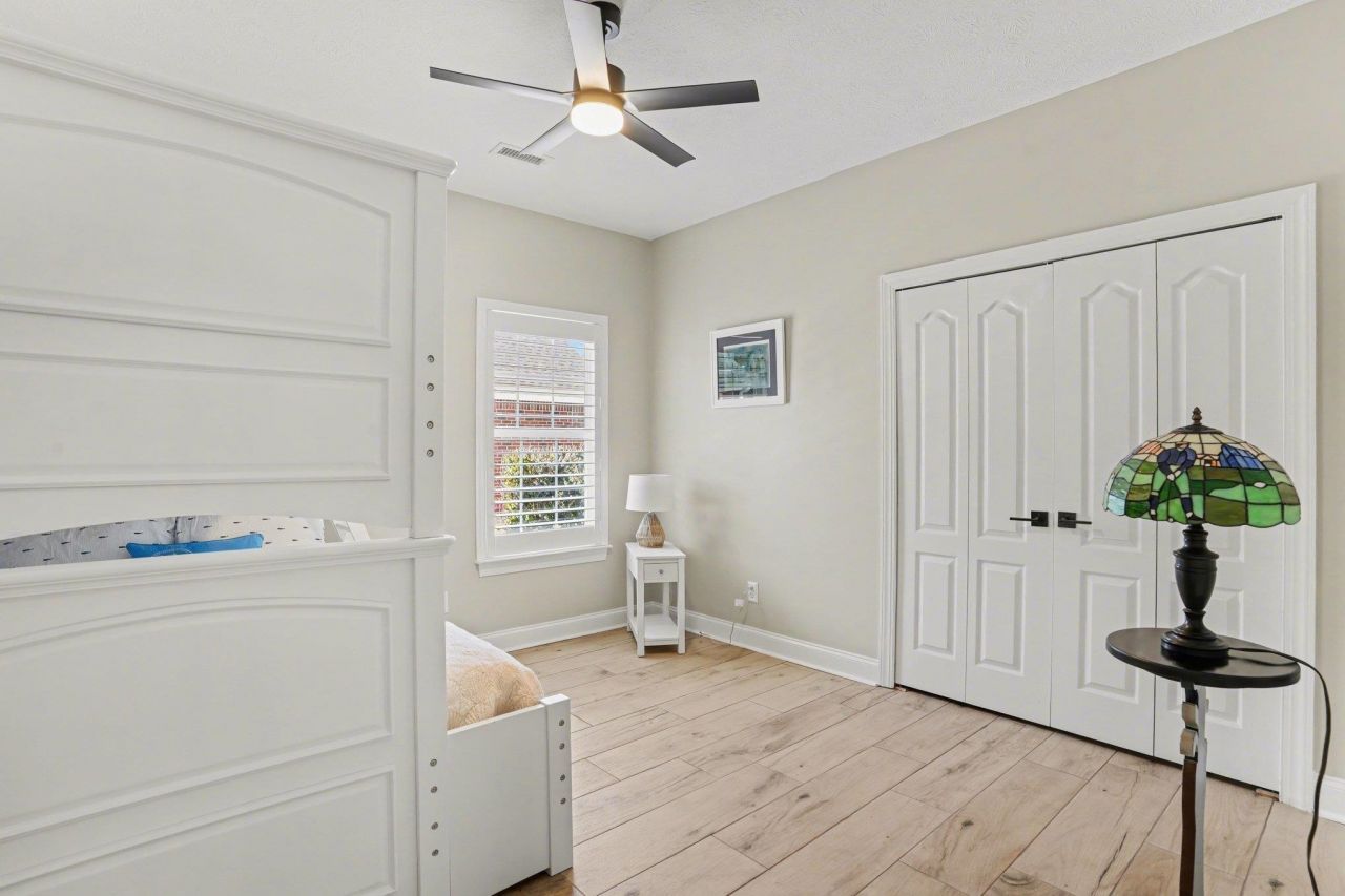 3750 Kingsley Dr. Photo 25