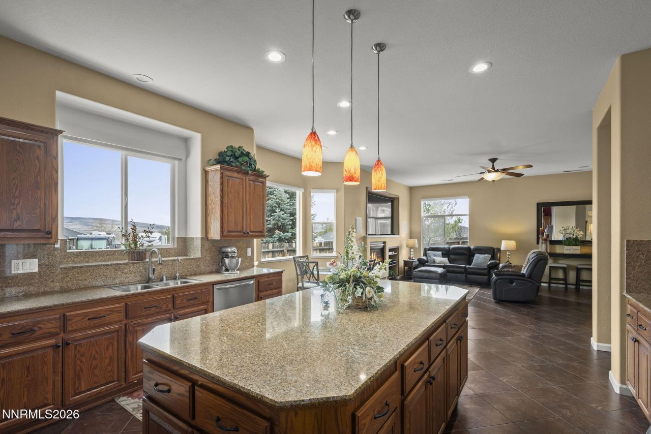 1302 Skyfire Court, Sparks, NV 89441 Photo