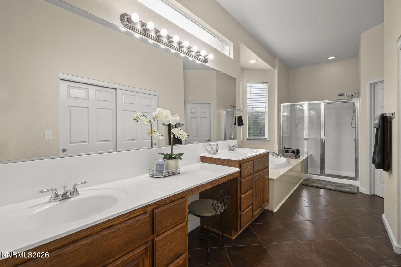 1302 Skyfire Court, Sparks, NV 89441 Photo