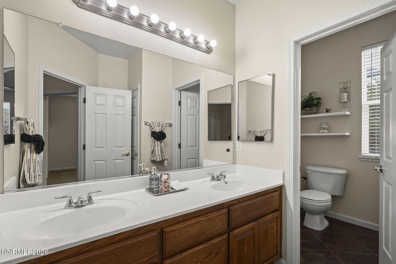 1302 Skyfire Court, Sparks, NV 89441 Photo