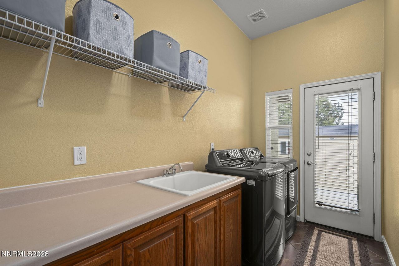 1302 Skyfire Court, Sparks, NV 89441 Photo