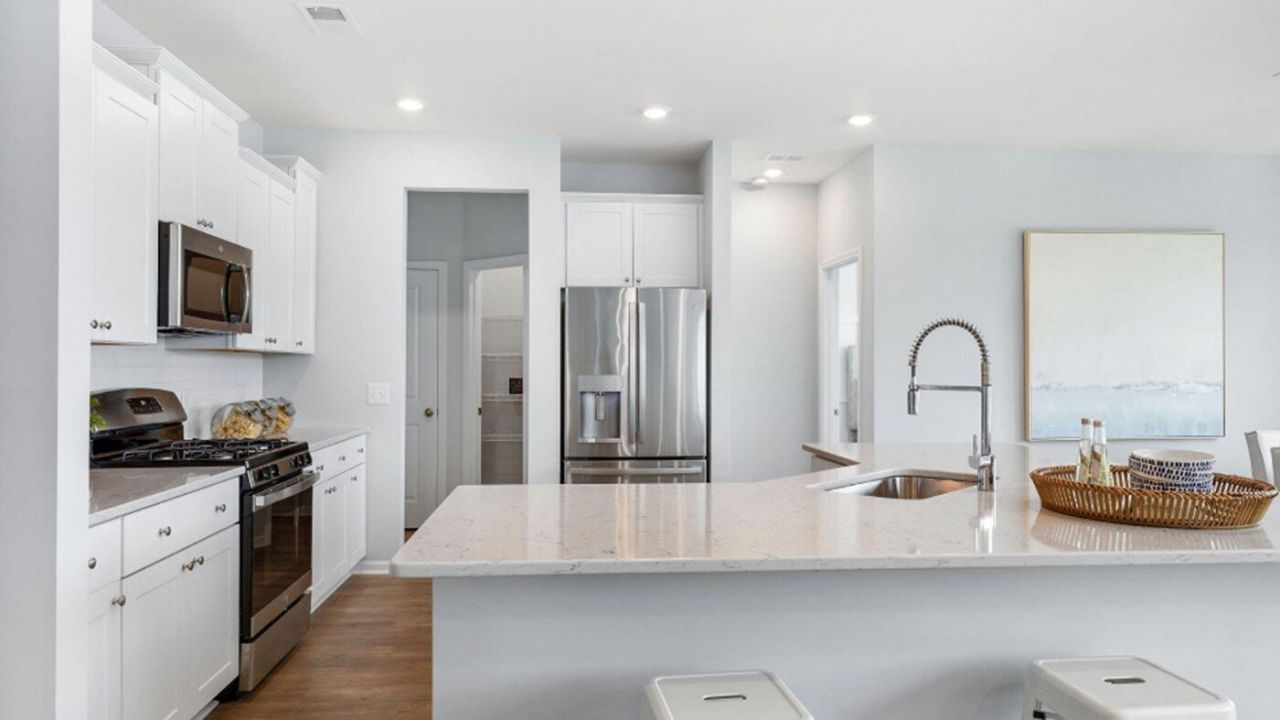 112 Brick Drive Photo 6