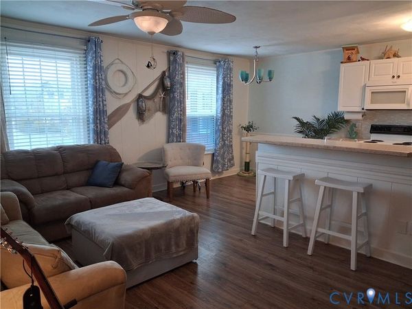 405 Erle Crescent, Unit 205, Virginia Beach, VA 23451