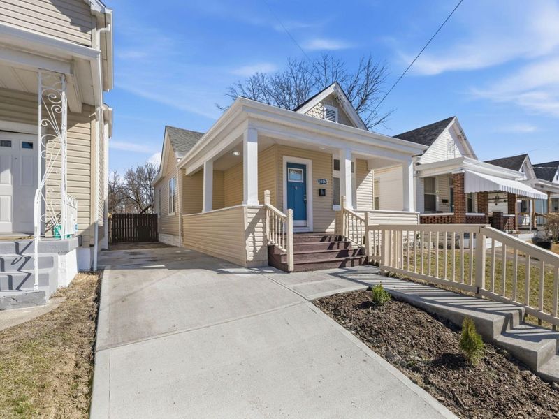 3808 Huntington Avenue, Covington, KY 41015 Photo 2