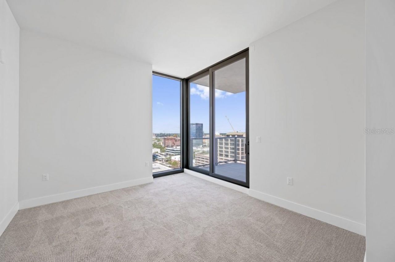 301 1st Street S, Unit 1704, Saint Petersburg, FL 33701 Photo