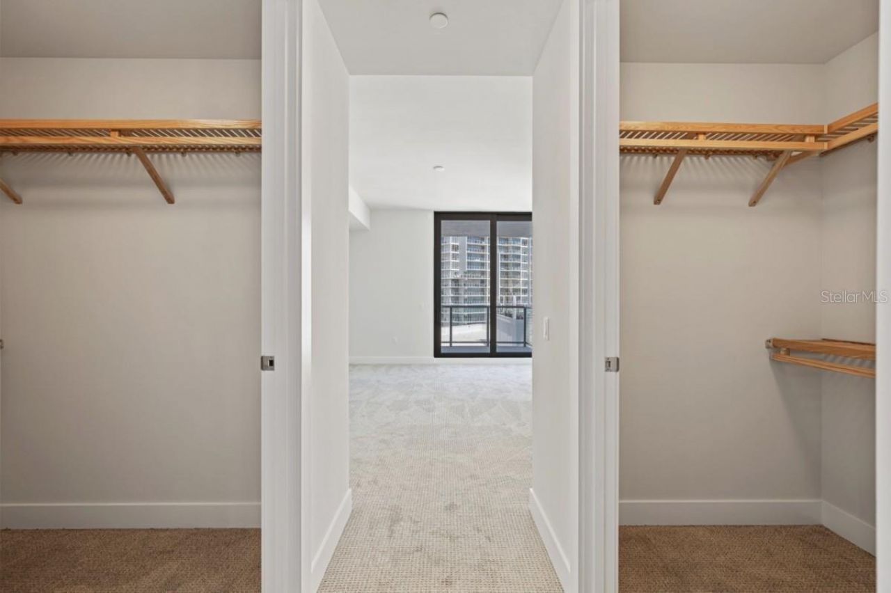 301 1st Street S, Unit 1704, Saint Petersburg, FL 33701 Photo