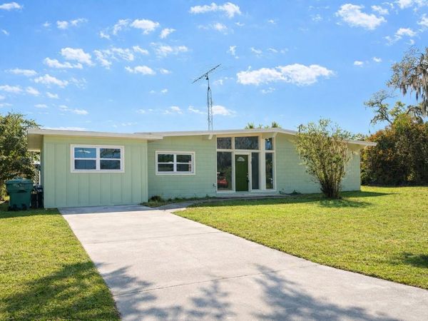 725 SCENIC STREET , LEESBURG, FL 34748