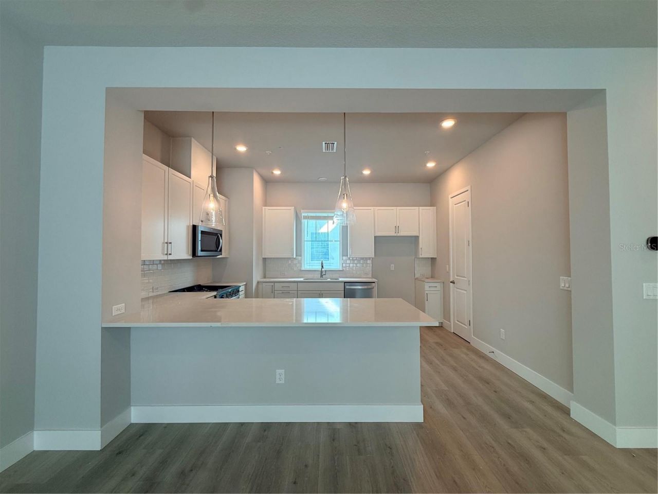 490 31st Way N, Saint Petersburg, FL 33713 Photo