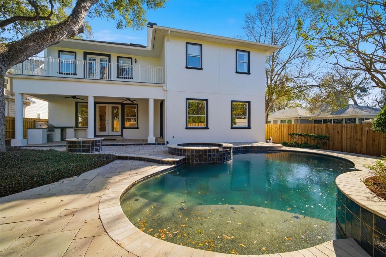 4117 W Azeele Street, Tampa, FL 33609 Photo