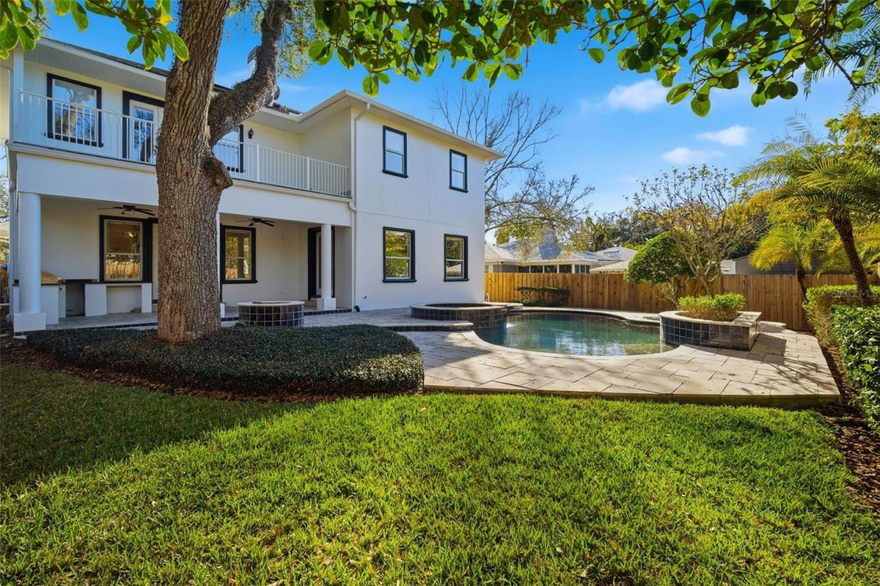 4117 W Azeele Street, Tampa, FL 33609 Photo