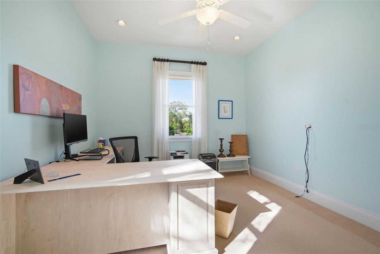 4117 W Azeele Street, Tampa, FL 33609 Photo