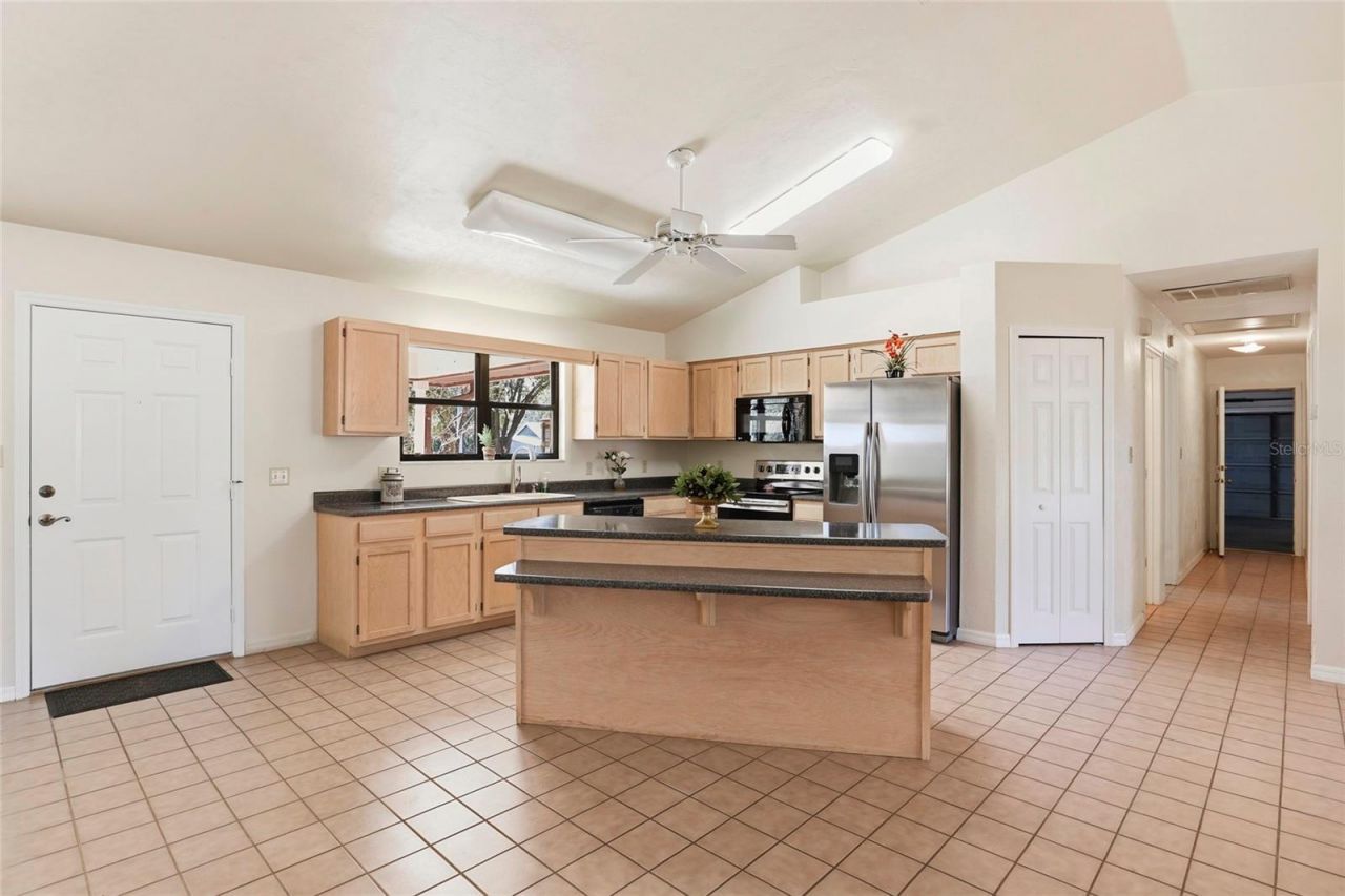 534 SW Thorne Lane, Fort White, FL 32038 Photo