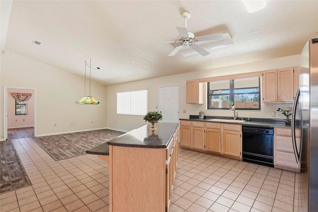 534 SW Thorne Lane, Fort White, FL 32038 Photo