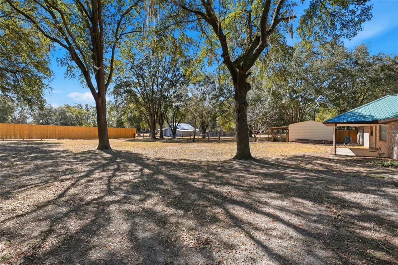 534 SW Thorne Lane, Fort White, FL 32038 Photo