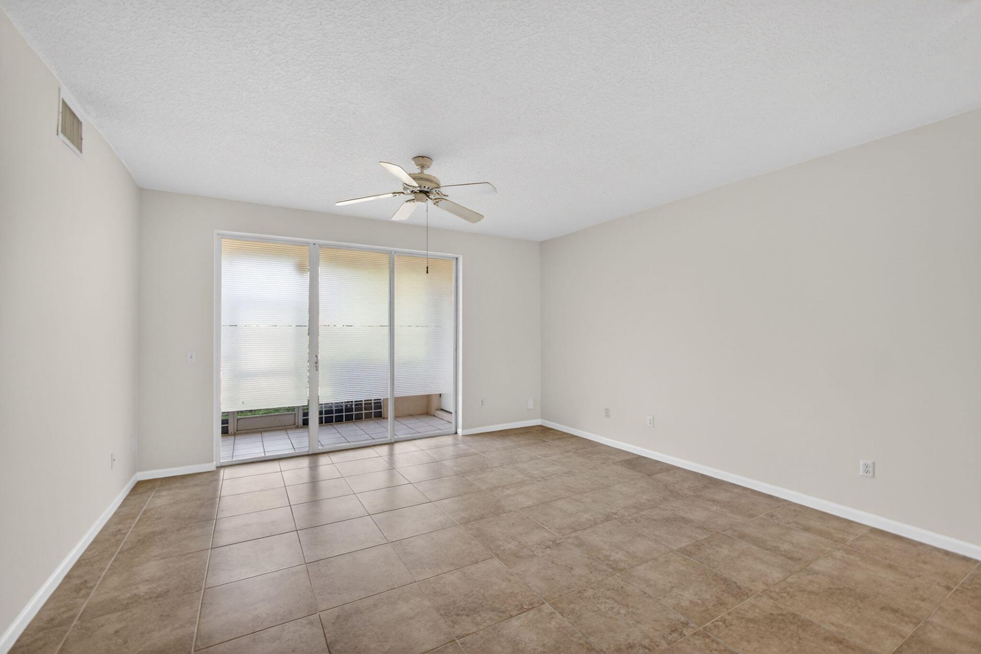 101 Muirfield Court, Unit 101d, Jupiter, FL 33458 Photo