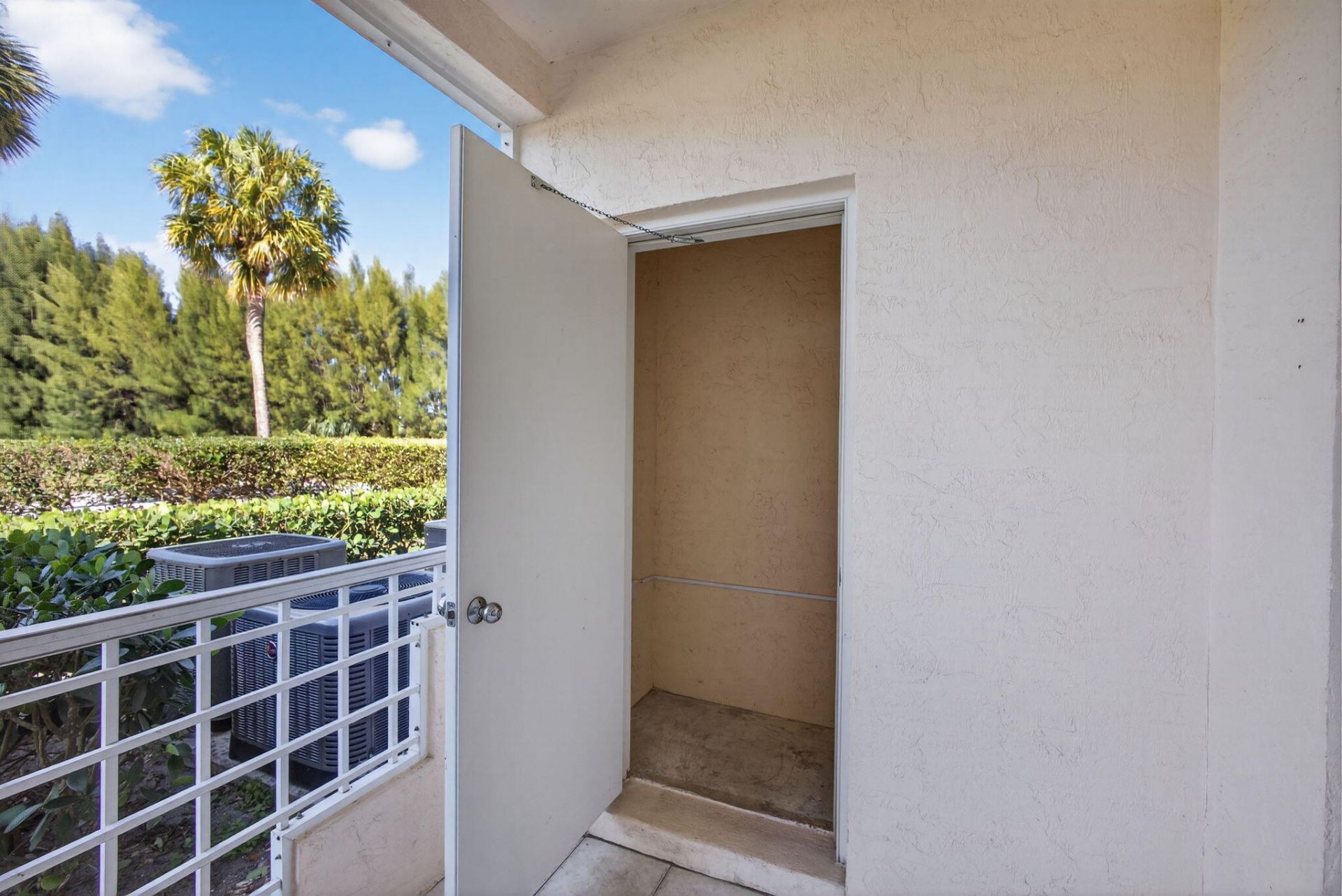 101 Muirfield Court, Unit 101d, Jupiter, FL 33458 Photo