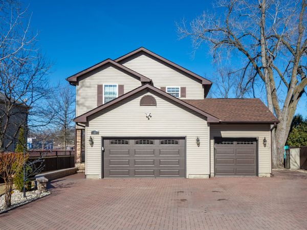 10 Matts Road , Fox Lake, IL 60020