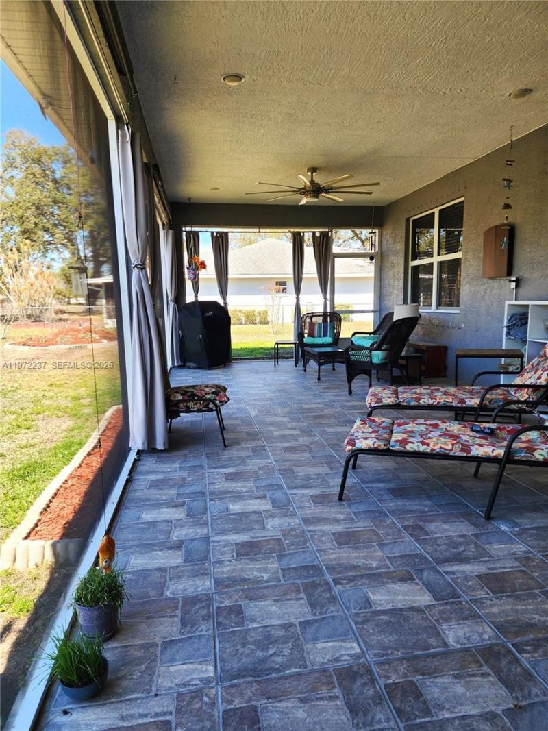 108 Oak Knolls Circle, Sebring, FL 33876 Photo