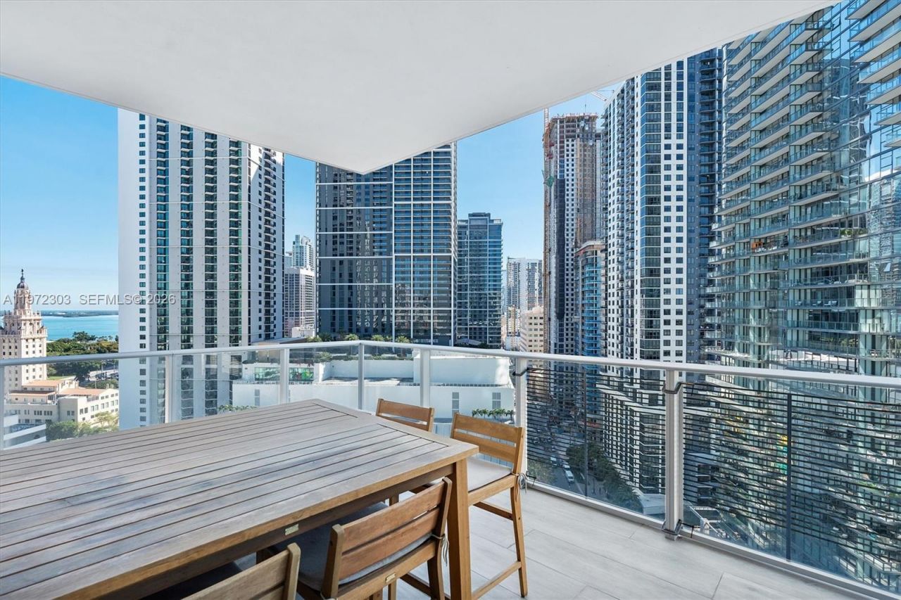 851 NE 1st Ave, Unit 1712, Miami, FL 33132 Photo