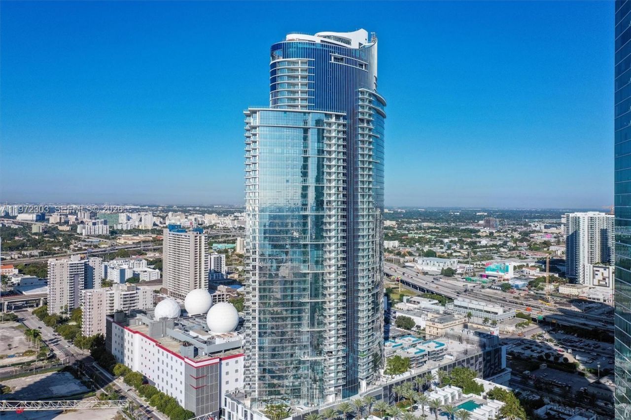 851 NE 1st Ave, Unit 1712, Miami, FL 33132 Photo