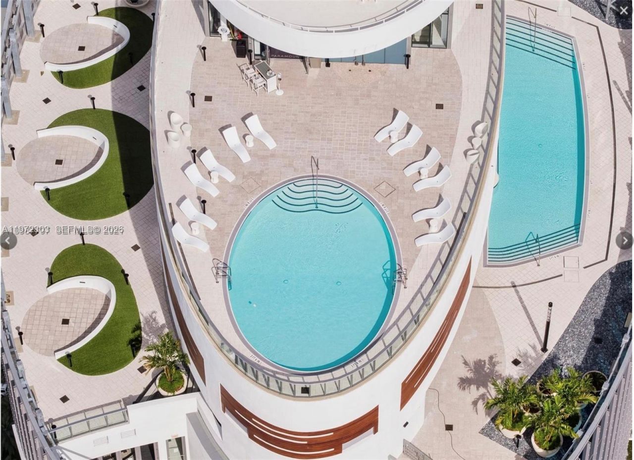 851 NE 1st Ave, Unit 1712, Miami, FL 33132 Photo