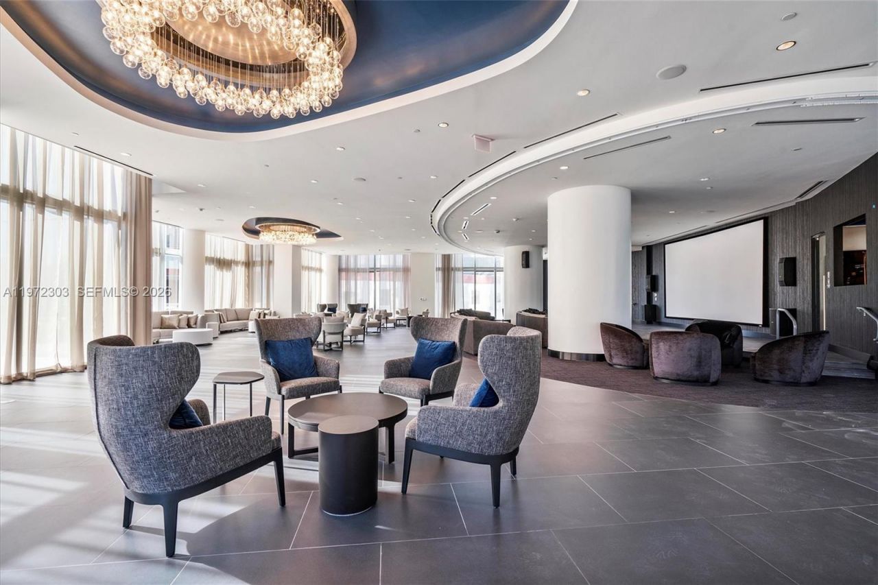 851 NE 1st Ave, Unit 1712, Miami, FL 33132 Photo