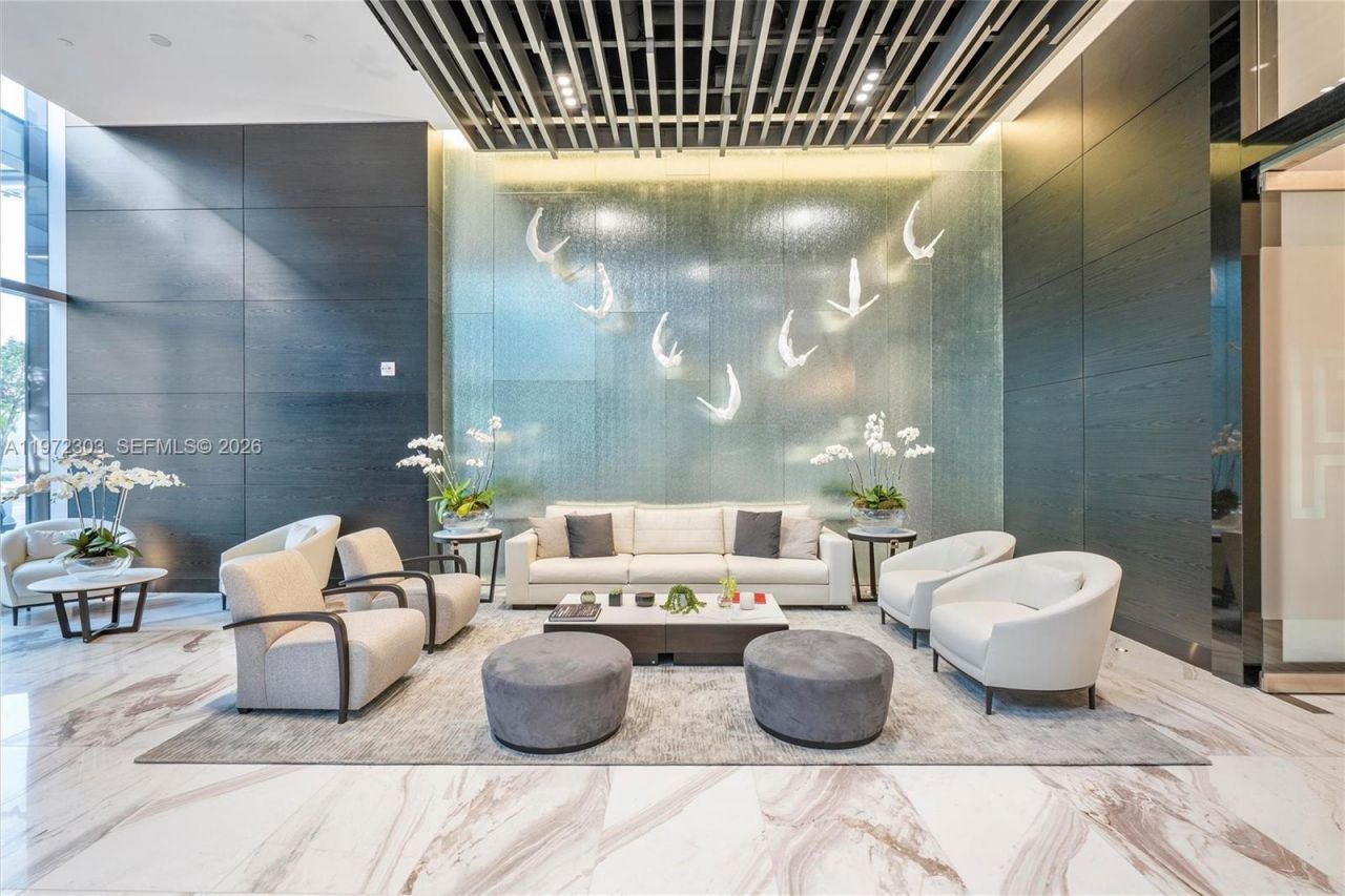 851 NE 1st Ave, Unit 1712, Miami, FL 33132 Photo