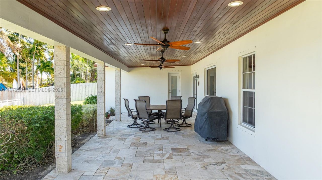 8121 SW 203rd St, Cutler Bay, FL 33189 Photo