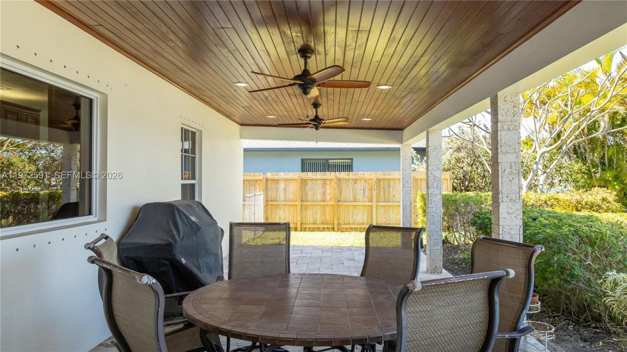 8121 SW 203rd St, Cutler Bay, FL 33189 Photo