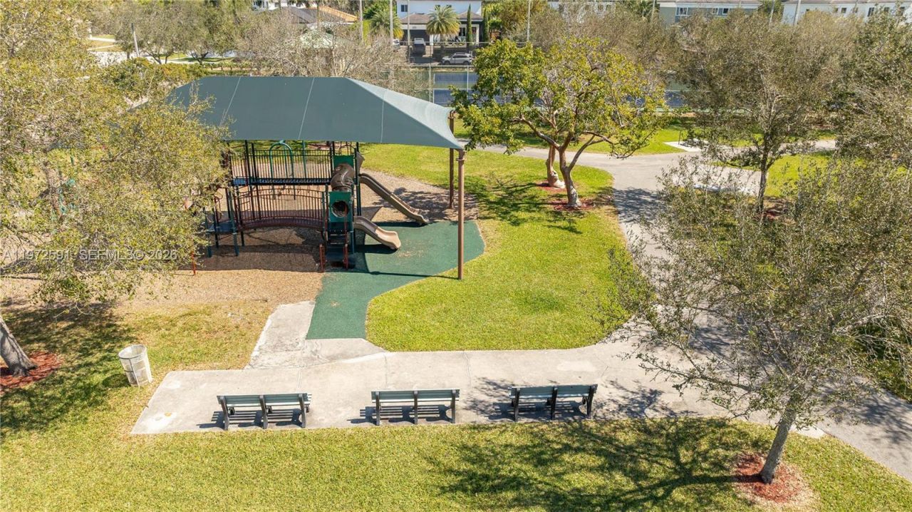 8121 SW 203rd St, Cutler Bay, FL 33189 Photo