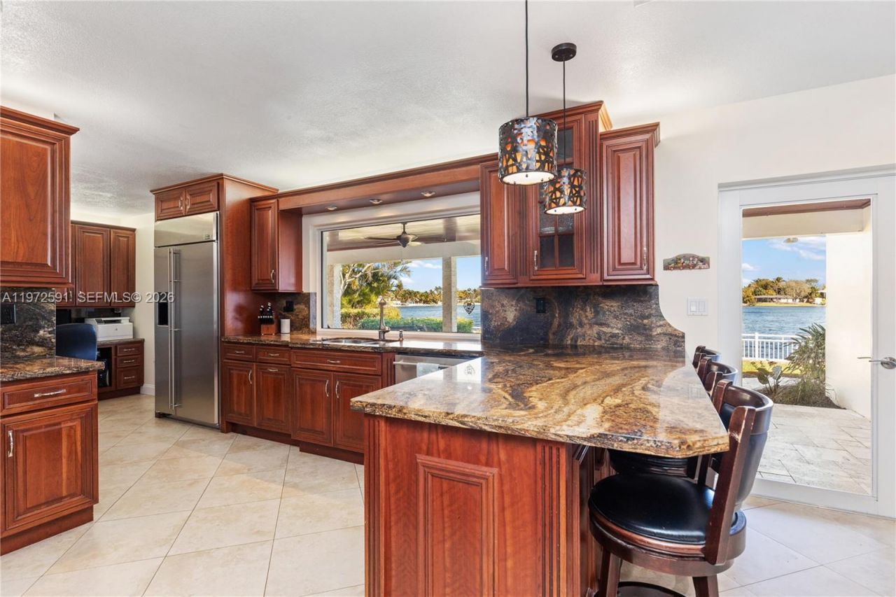 8121 SW 203rd St, Cutler Bay, FL 33189 Photo