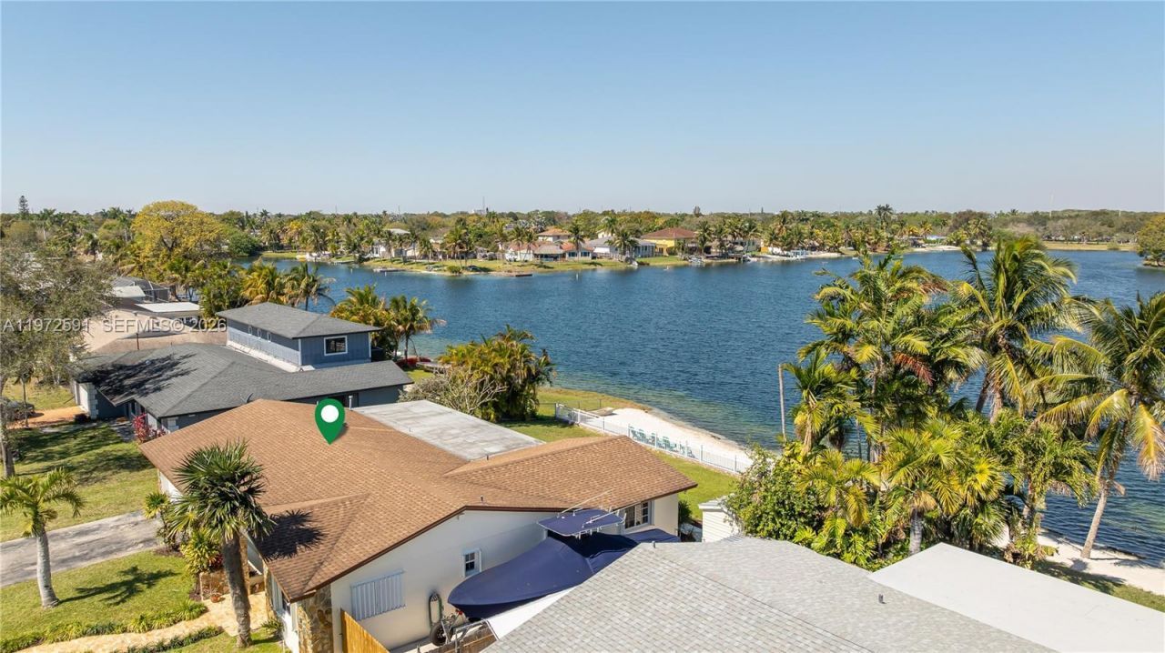 8121 SW 203rd St, Cutler Bay, FL 33189 Photo