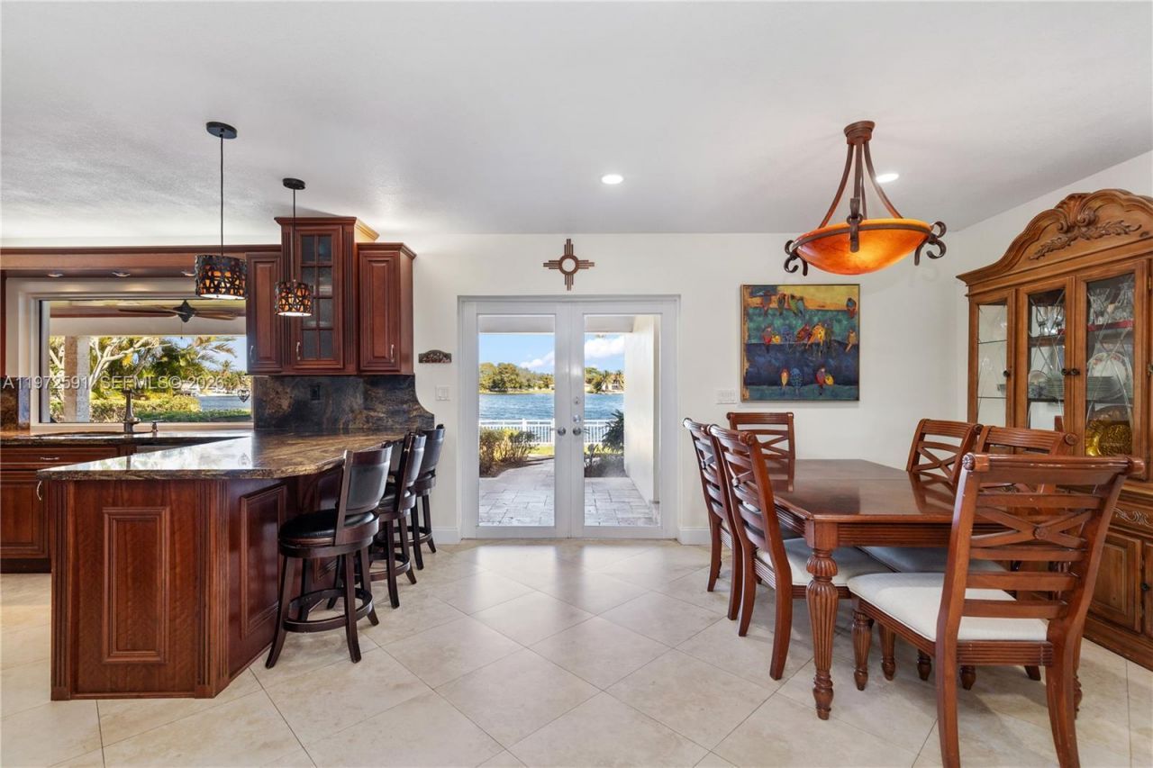 8121 SW 203rd St, Cutler Bay, FL 33189 Photo