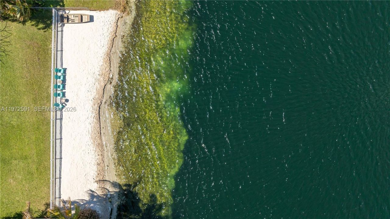 8121 SW 203rd St, Cutler Bay, FL 33189 Photo