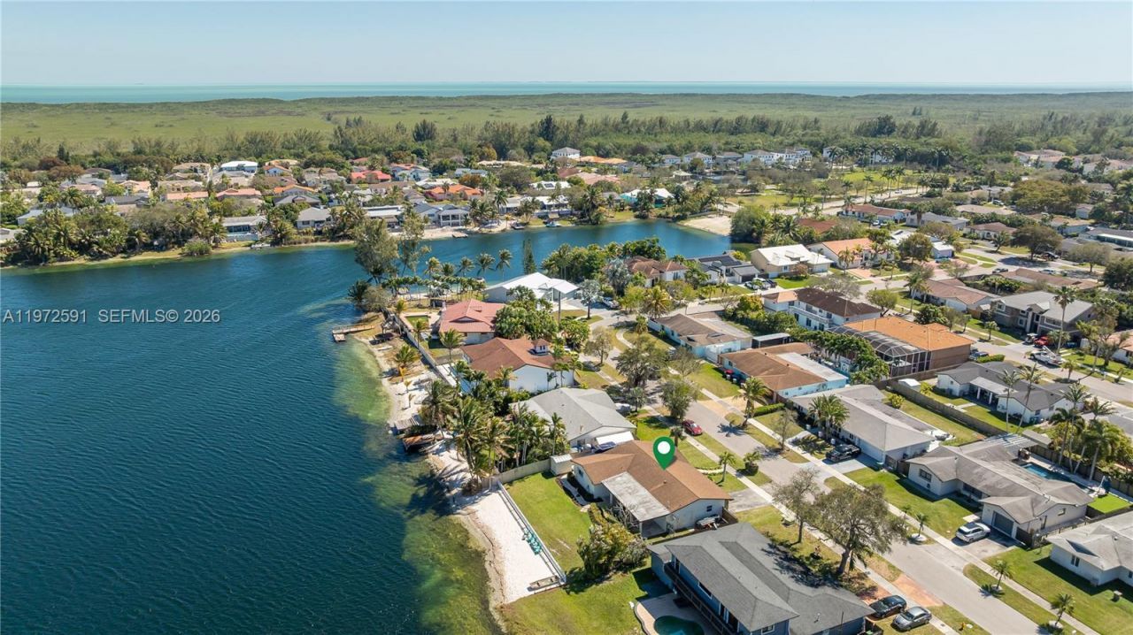 8121 SW 203rd St, Cutler Bay, FL 33189 Photo