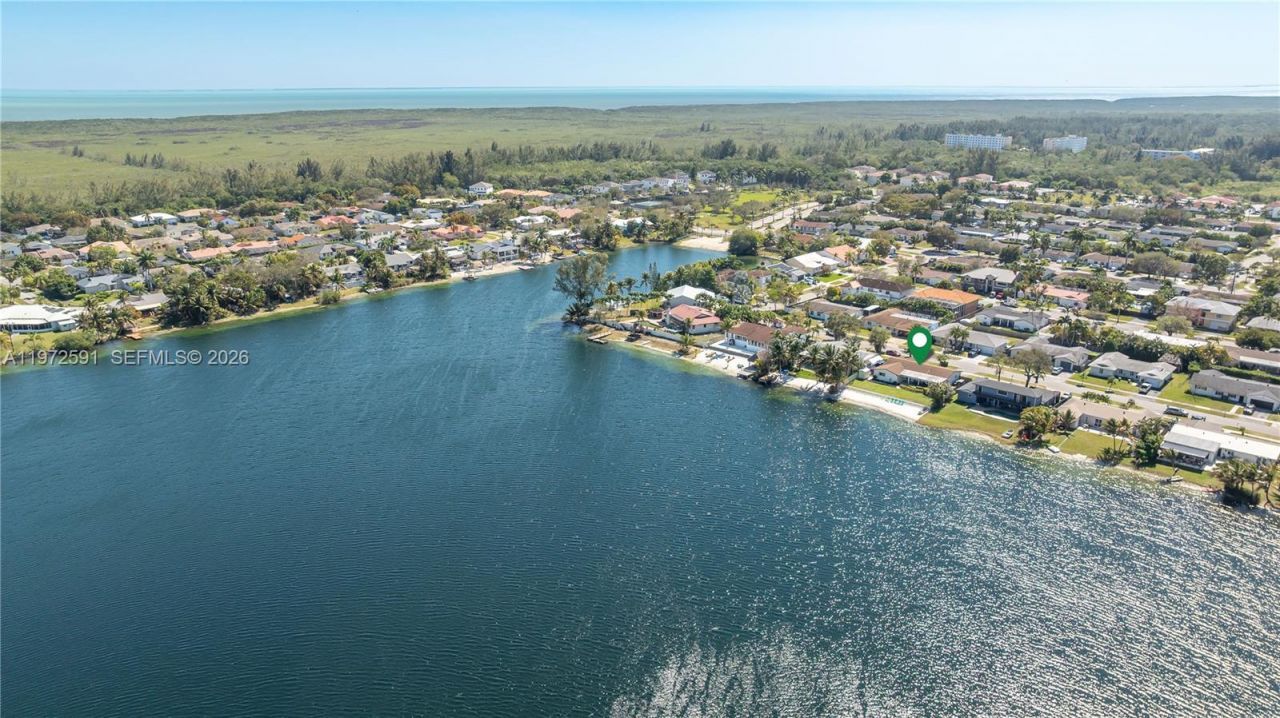 8121 SW 203rd St, Cutler Bay, FL 33189 Photo