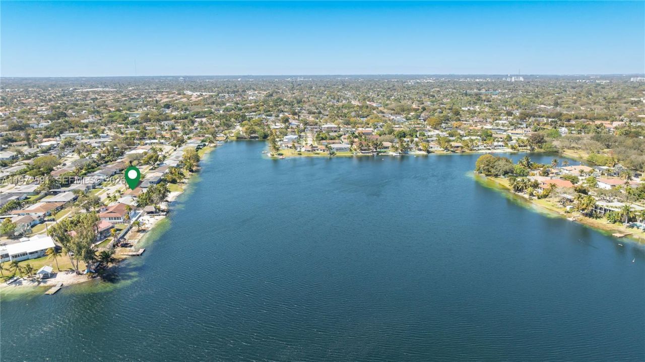 8121 SW 203rd St, Cutler Bay, FL 33189 Photo