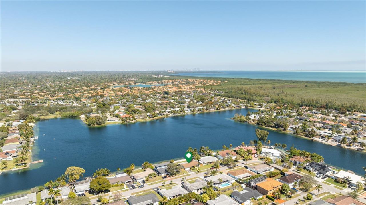 8121 SW 203rd St, Cutler Bay, FL 33189 Photo