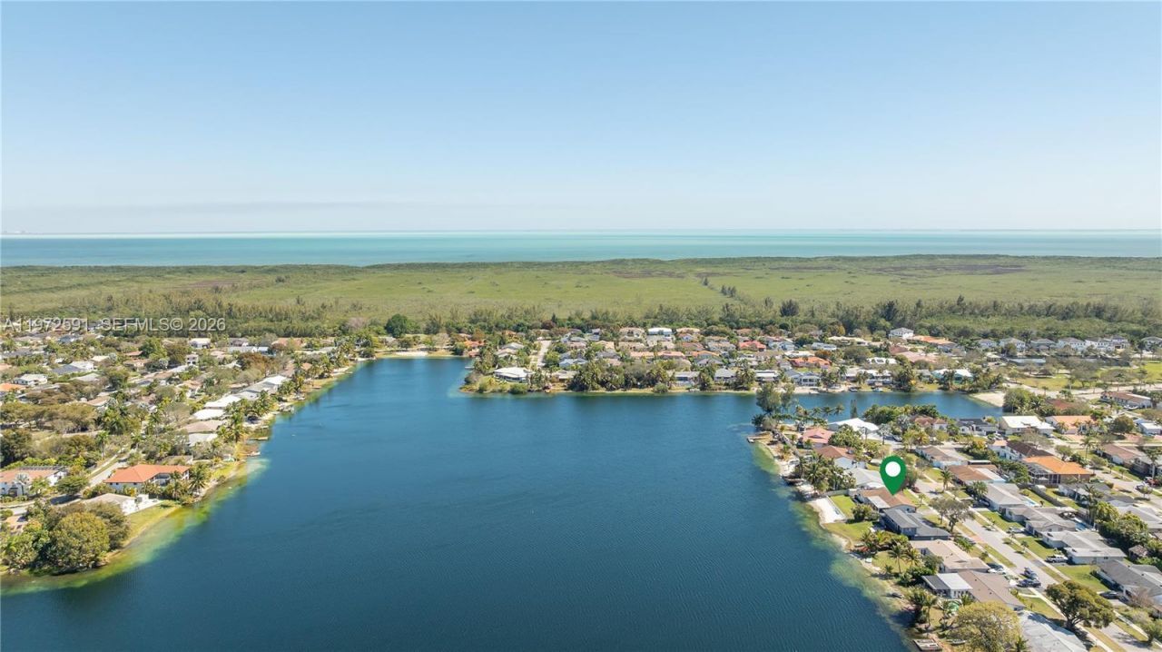 8121 SW 203rd St, Cutler Bay, FL 33189 Photo