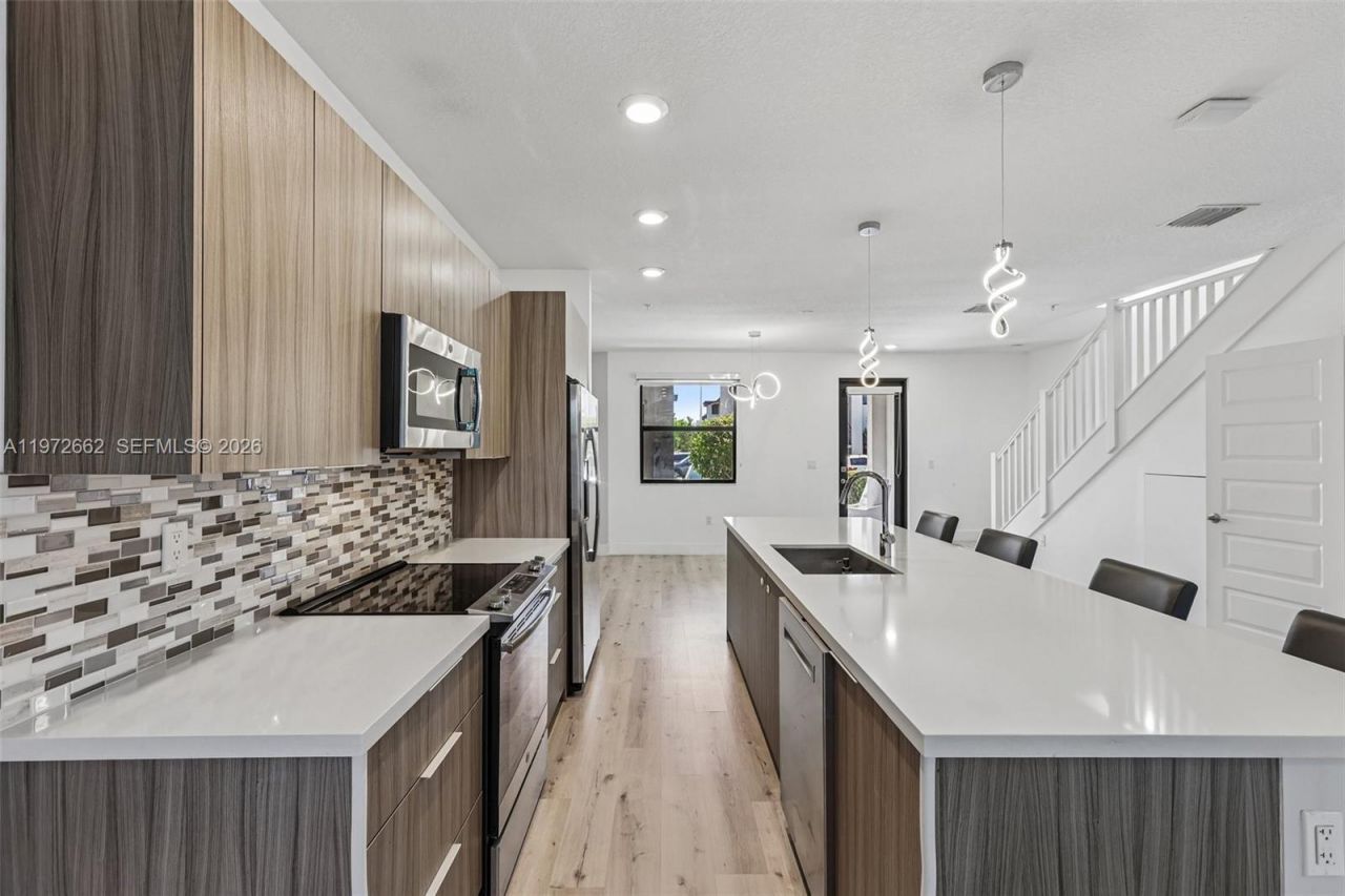 10455 NW 82nd St, Unit 4, Doral, FL 33178 Photo