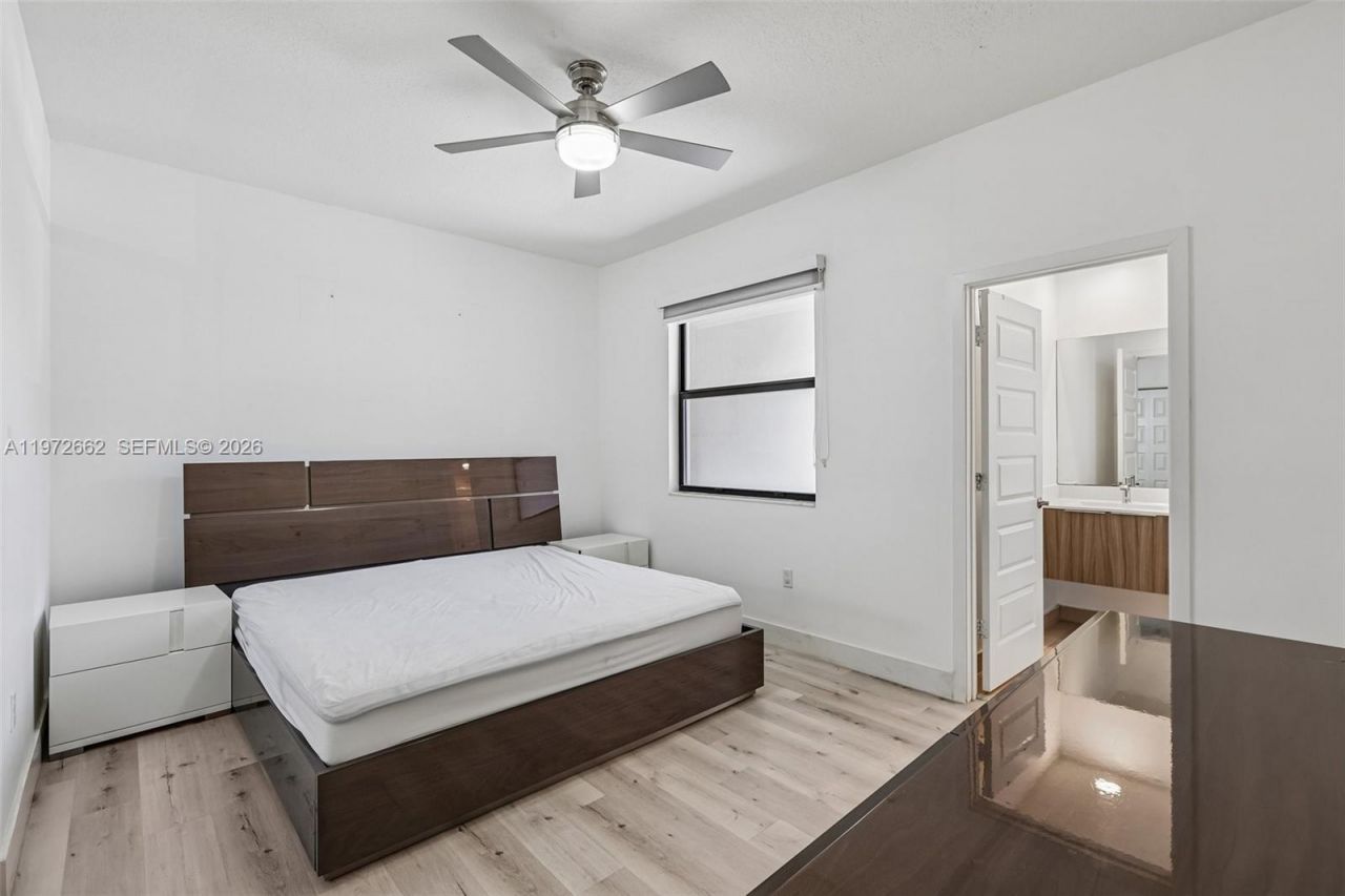10455 NW 82nd St, Unit 4, Doral, FL 33178 Photo