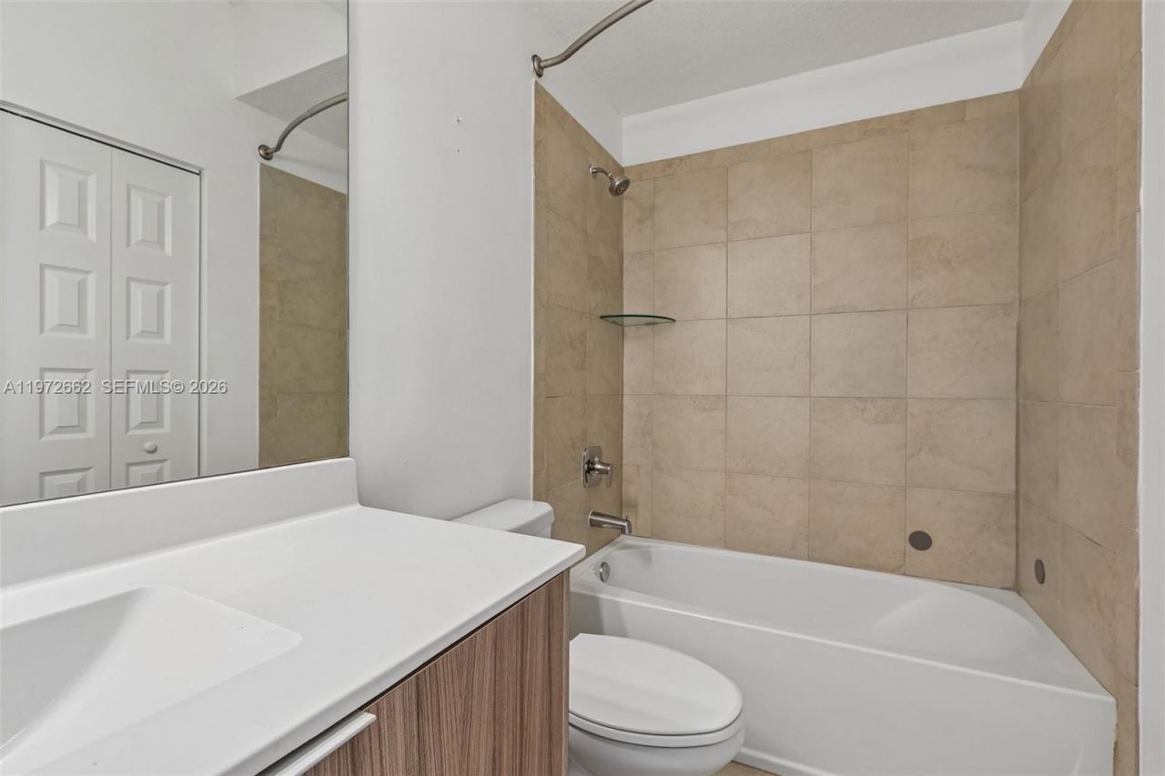 10455 NW 82nd St, Unit 4, Doral, FL 33178 Photo