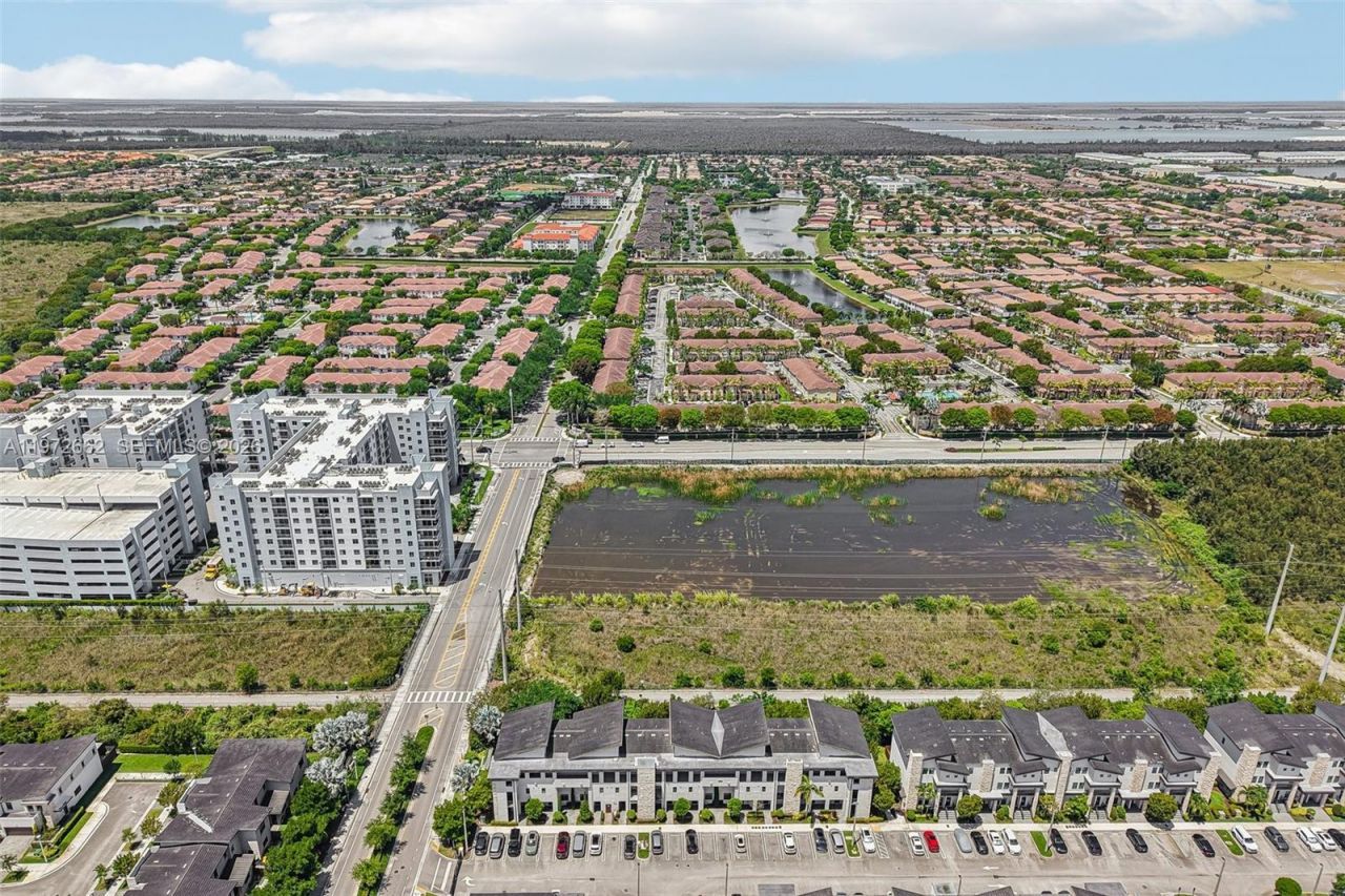 10455 NW 82nd St, Unit 4, Doral, FL 33178 Photo