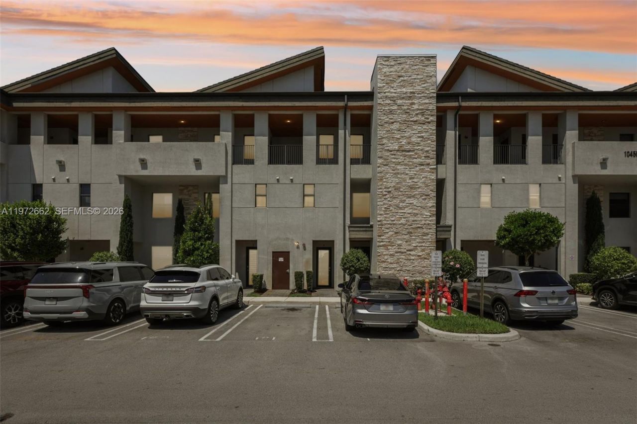 10455 NW 82nd St, Unit 4, Doral, FL 33178 Photo