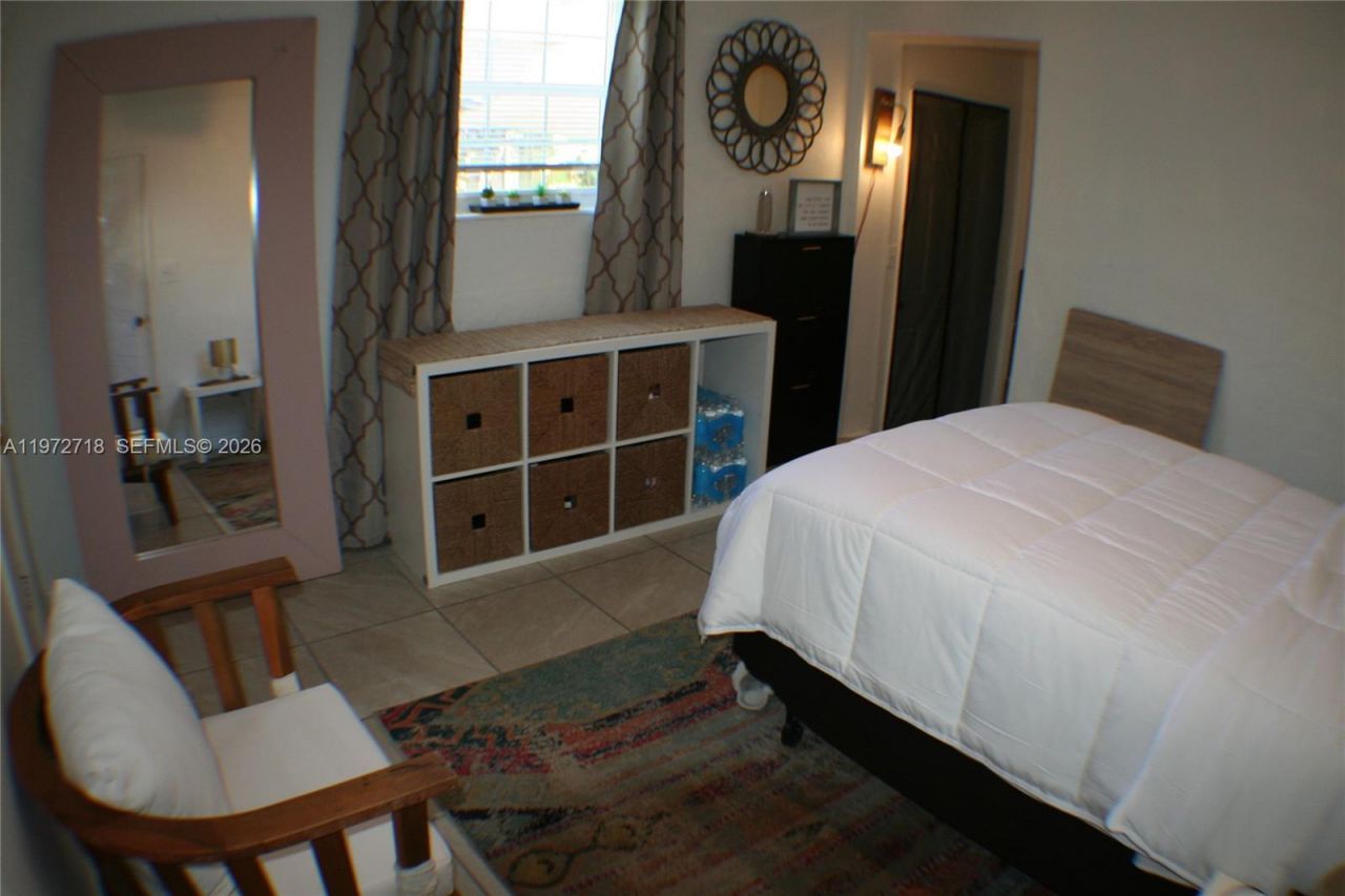 6532 Mayo St , Hollywood, FL 33023 Photo