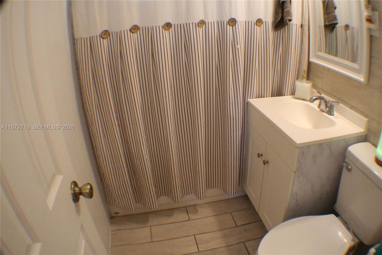 6532 Mayo St , Hollywood, FL 33023 Photo