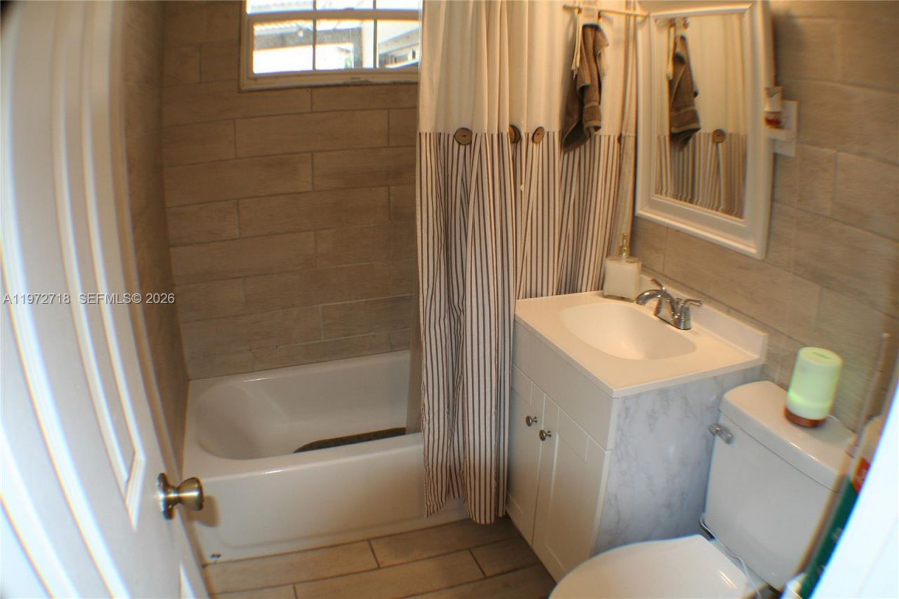6532 Mayo St, Hollywood, FL 33023 Photo