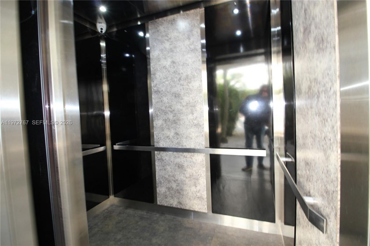 4235 N University Dr , Unit 302, Sunrise, FL 33351 Photo