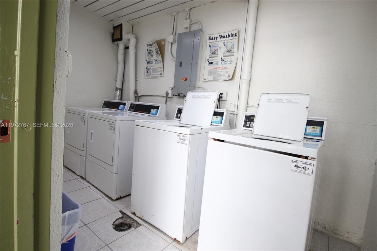 4235 N University Dr , Unit 302, Sunrise, FL 33351 Photo