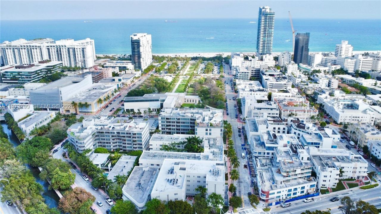 435 21st St, Unit 102, Miami Beach, FL 33139 Photo